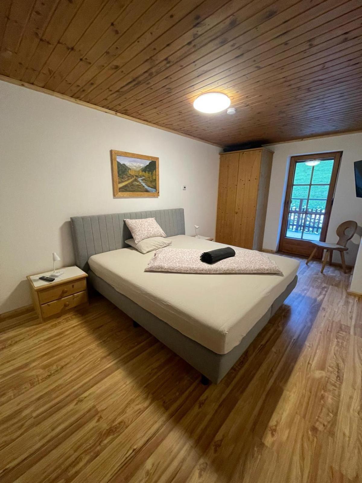 Upcycling Appartement Fischl - Nachhaltig Und Kreativ Wohnen Fuer Gross Und Klein Jenbach Esterno foto