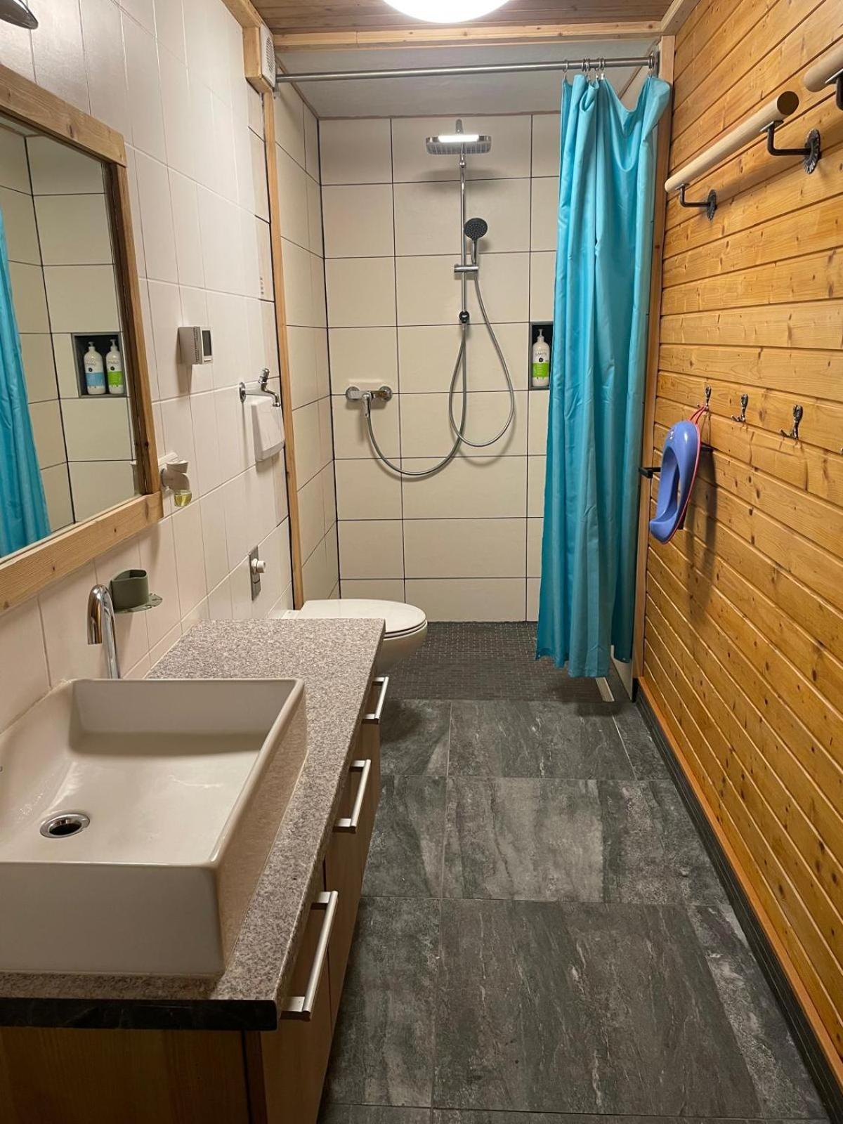 Upcycling Appartement Fischl - Nachhaltig Und Kreativ Wohnen Fuer Gross Und Klein Jenbach Esterno foto